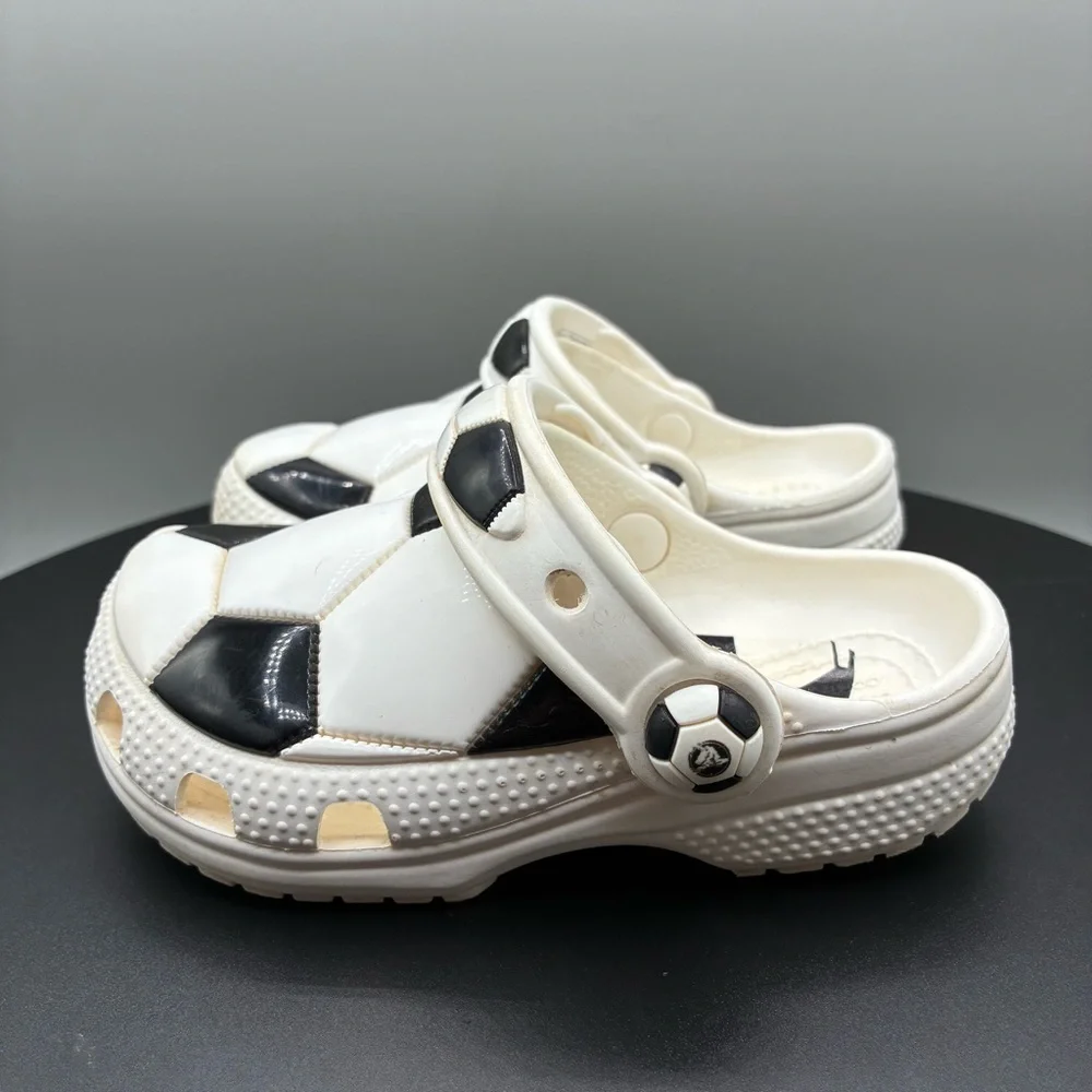 CROCS classic soccer